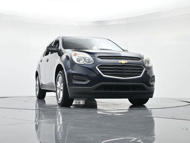 Used 2017 Chevrolet Equinox LS image 31