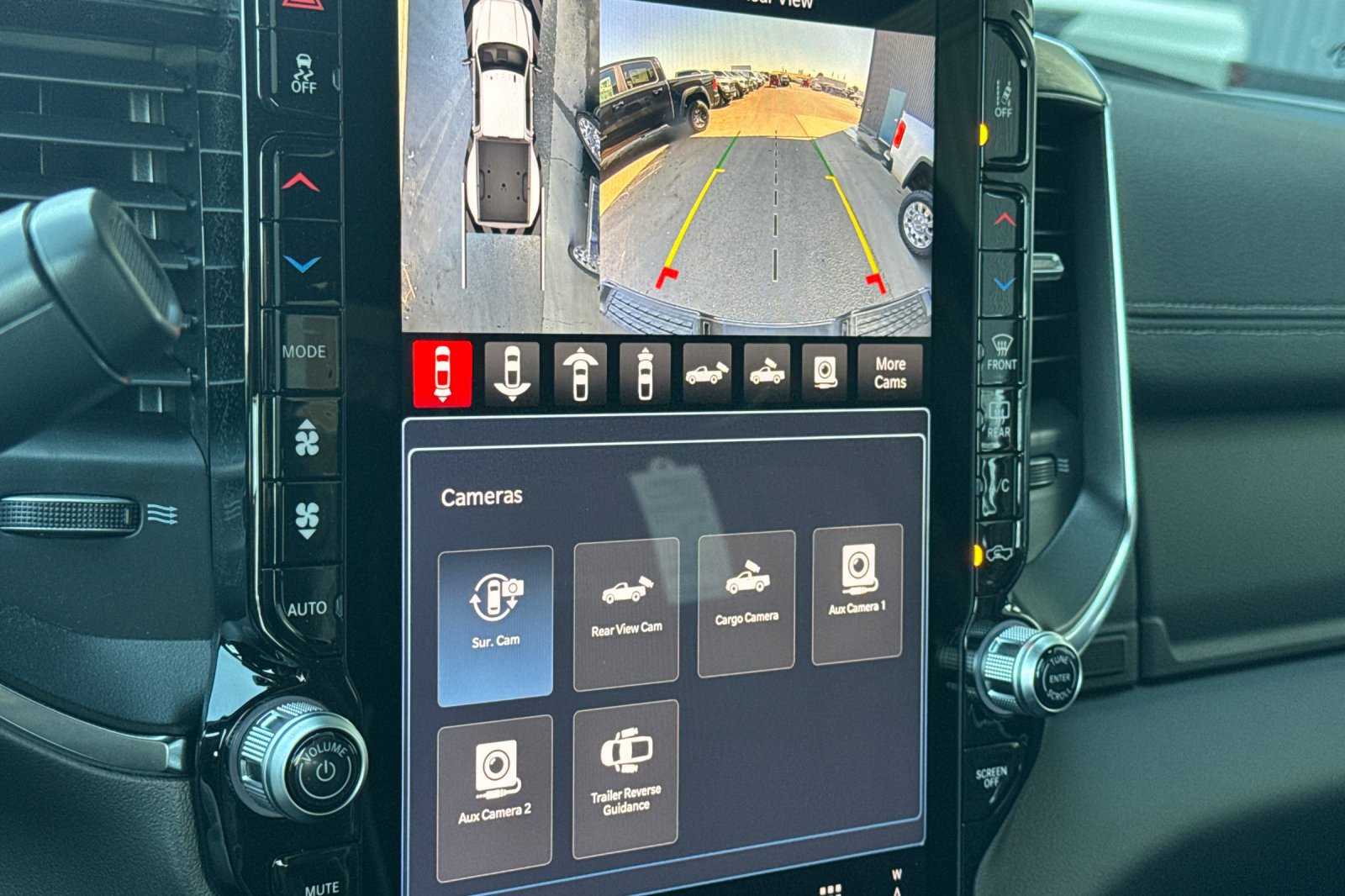 New 2027 RAM 3500 Laramie AWD/4WD image 18