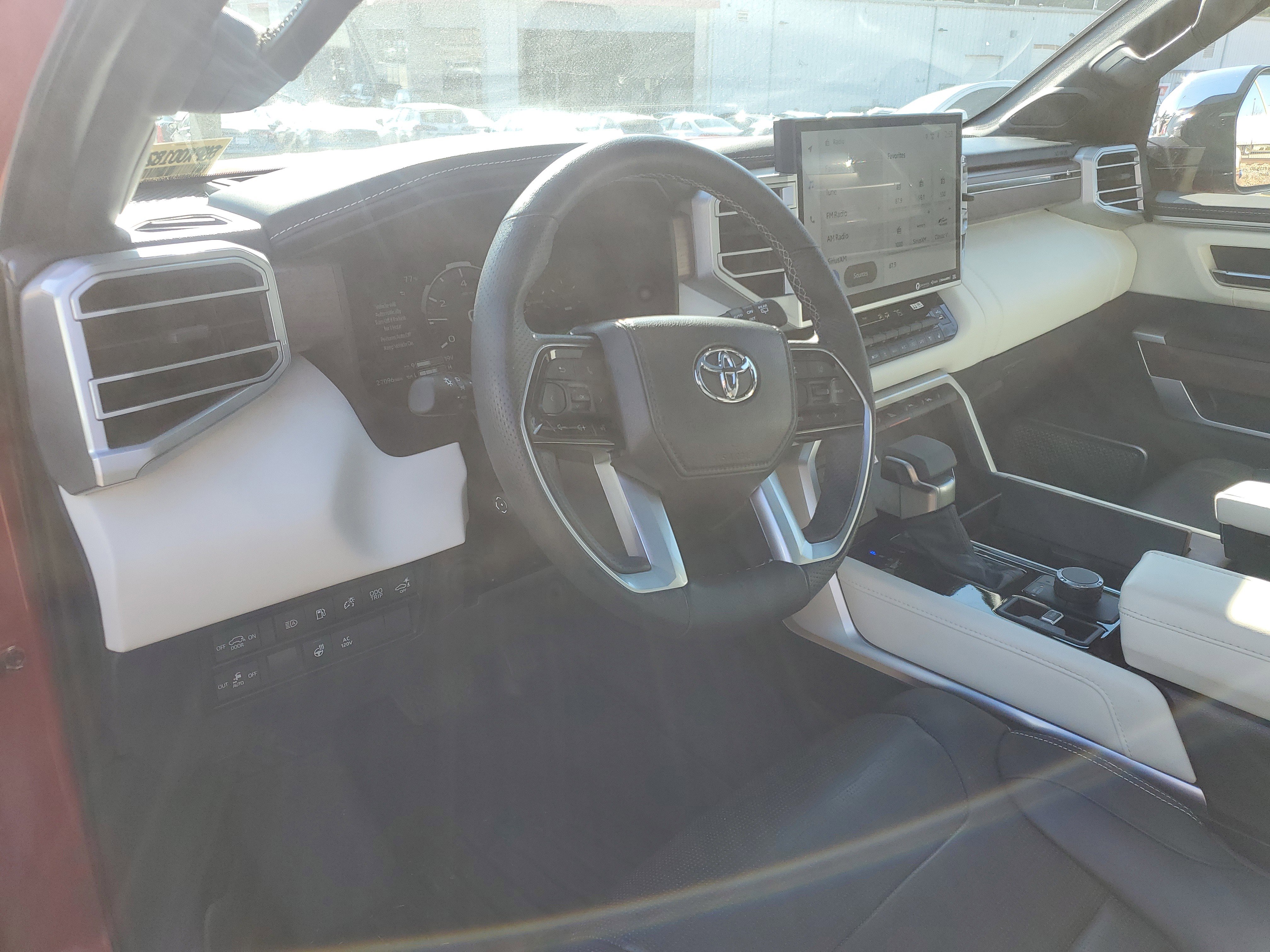 Used 2023 Toyota Sequoia Capstone image 19