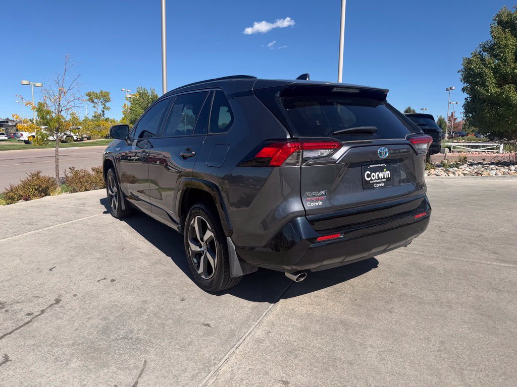 Used 2024 Toyota RAV4 SE w/ Weather & Moonroof Package AWD/4WD image 6