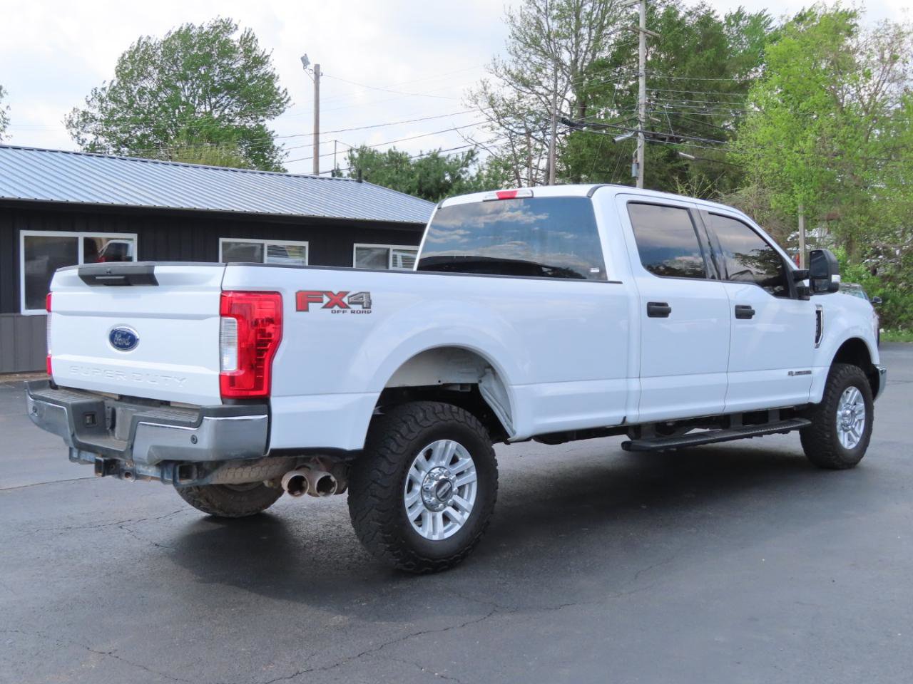 Used 2019 Ford F250 XLT w/ XLT Value Package AWD/4WD image 6
