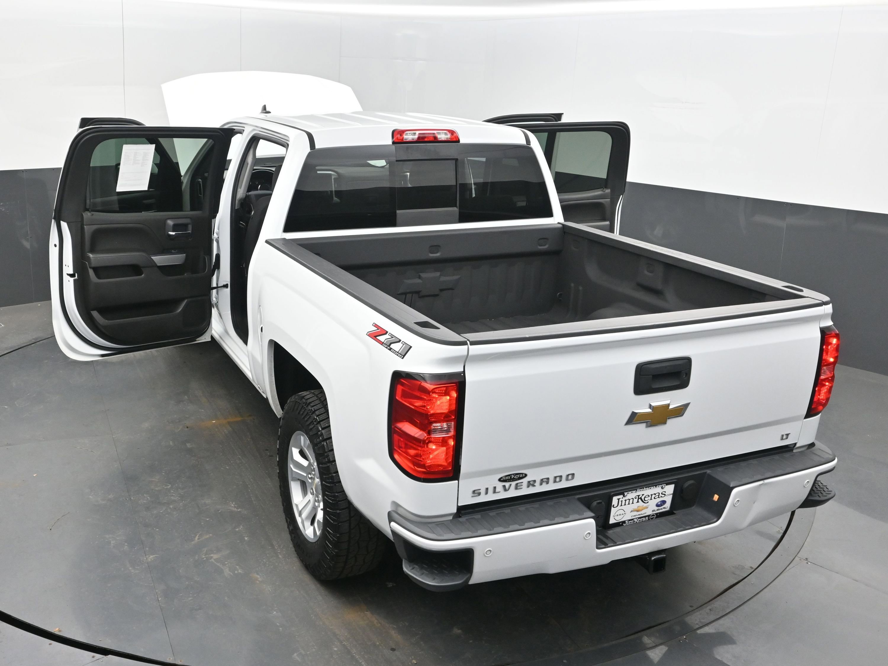 Used 2018 Chevrolet Silverado 1500 LT w/ Texas Edition image 46