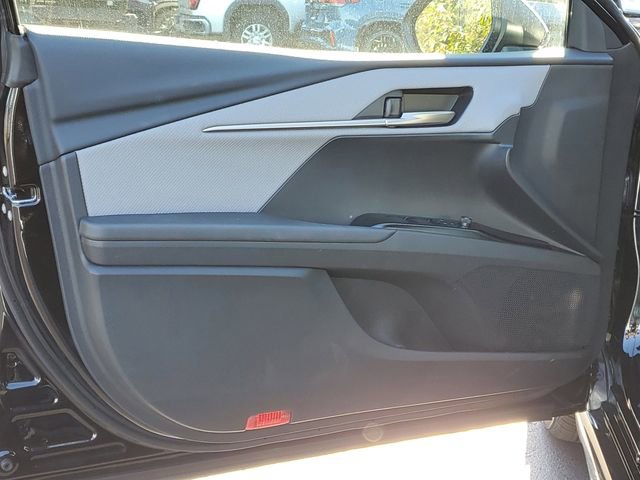 New 2026 Toyota Camry SE image 9
