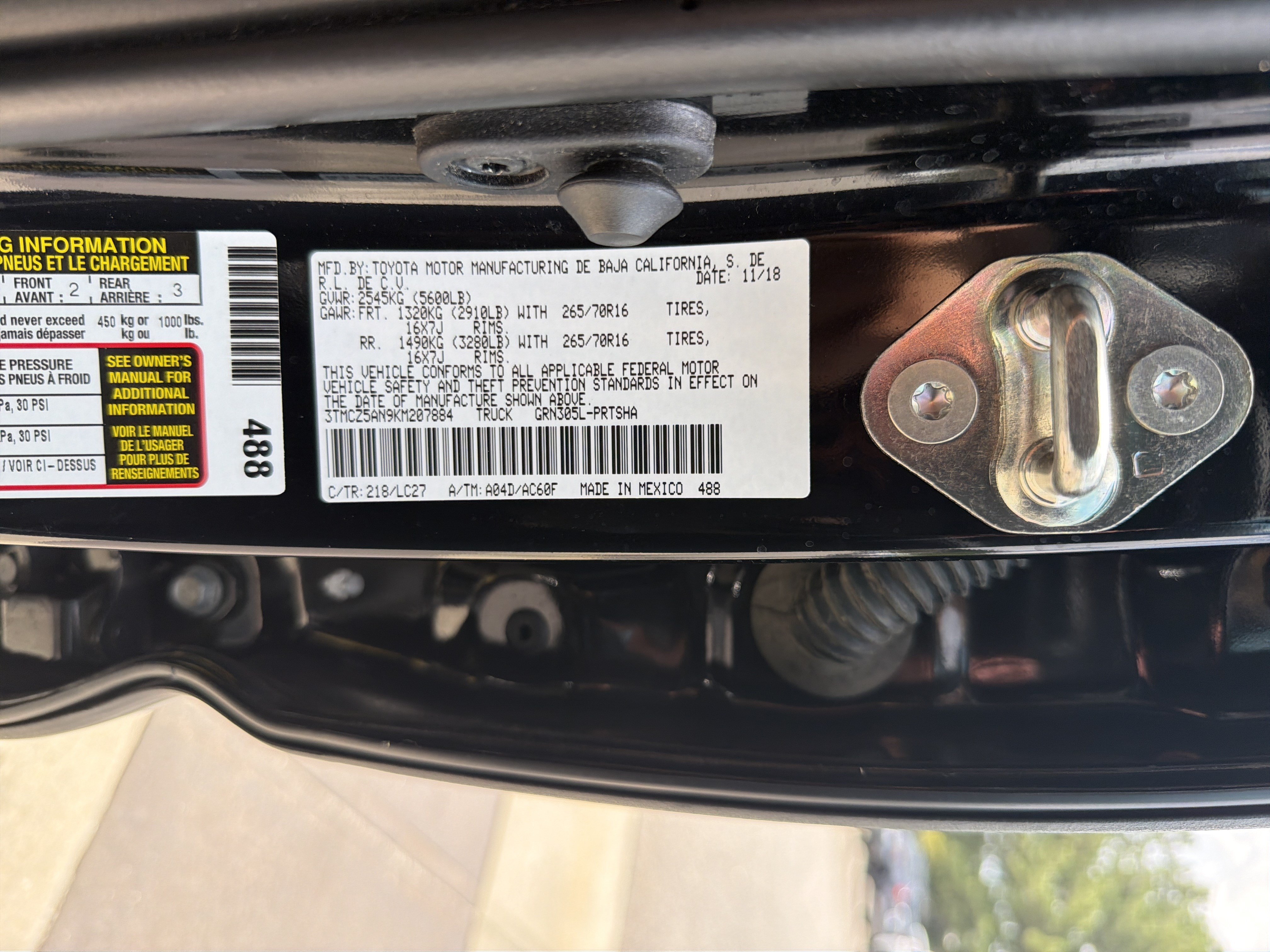 Used 2019 Toyota Tacoma TRD Off-Road AWD/4WD image 13
