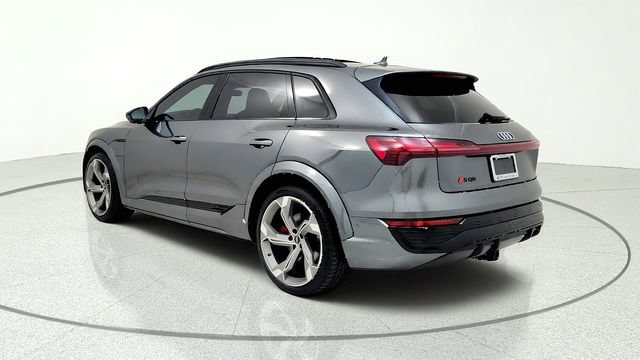 Used 2024 Audi Q8 e-tron Prestige AWD/4WD image 6