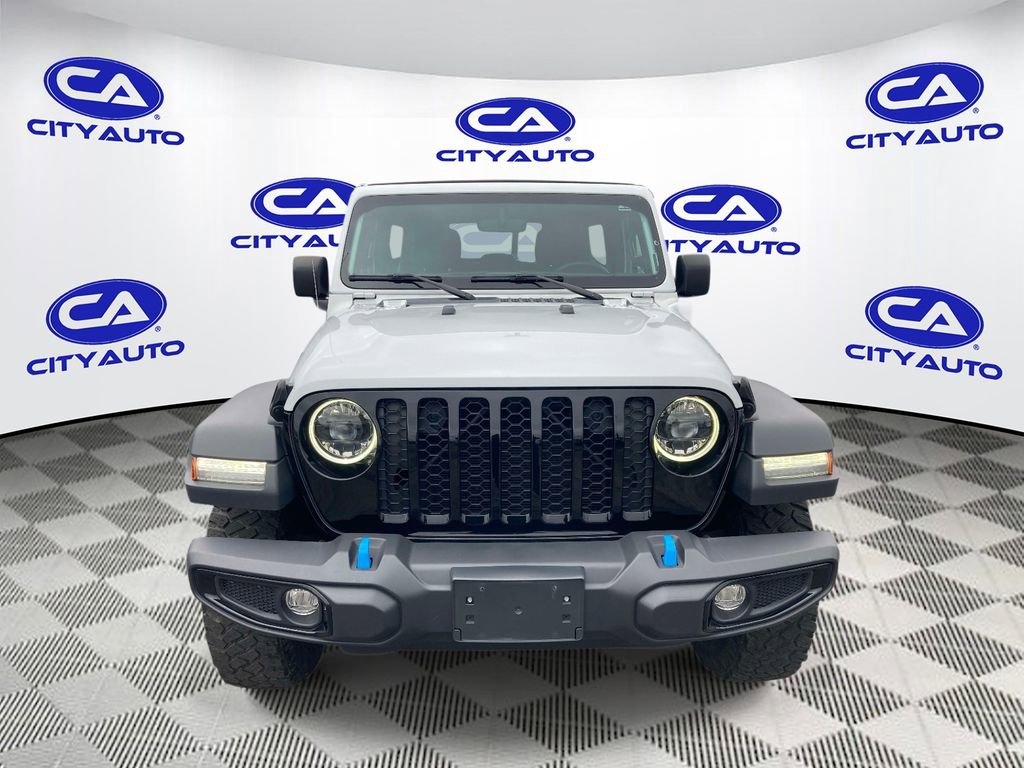 Used 2023 Jeep Wrangler Unlimited w/ Sun & Screen Package AWD/4WD image 8