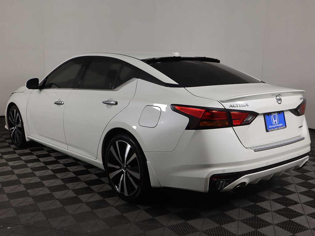 Used 2020 Nissan Altima 2.0 Platinum image 9