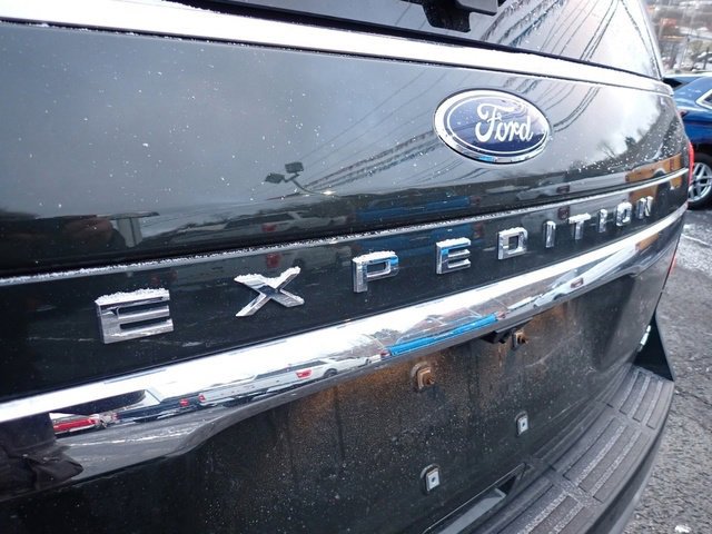 Used 2023 Ford Expedition Max Limited image 6