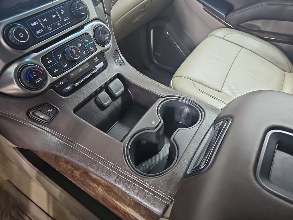 Used 2015 Chevrolet Tahoe LT AWD/4WD image 32