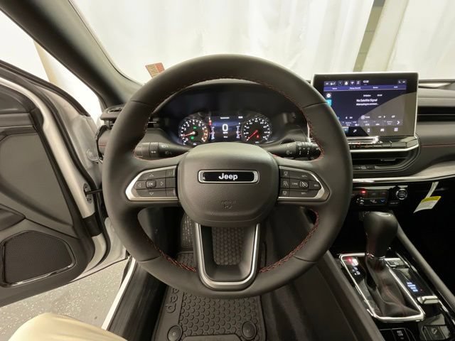 New 2026 Jeep Compass Trailhawk AWD/4WD image 11
