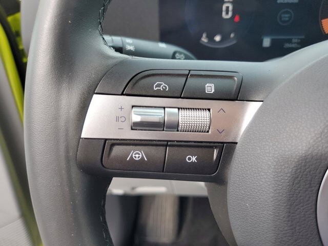 Used 2024 Hyundai Kona SEL FWD image 28