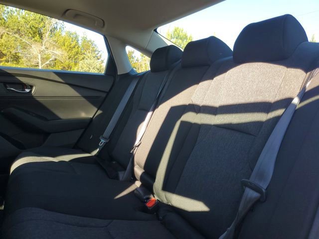 Used 2025 Honda Accord SE image 7