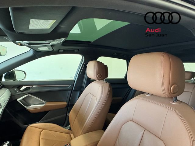 Used 2021 Audi Q3 2.0T Premium w/ Convenience Package image 5