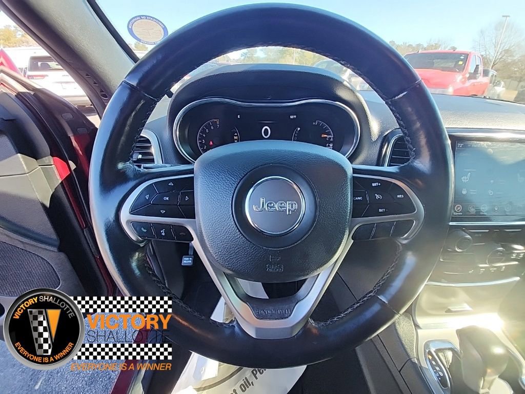 Certified 2022 Jeep Grand Cherokee Laredo X image 12