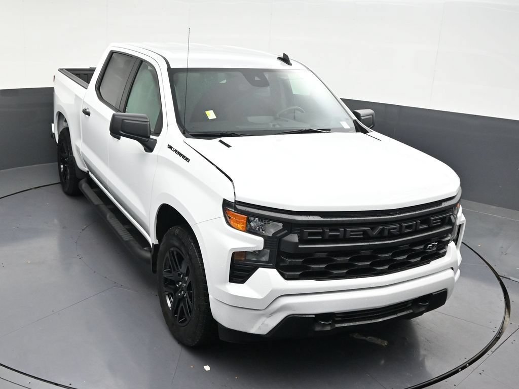 Used 2026 Chevrolet Silverado 1500 Custom w/ Turbomax Blackout Package RWD image 21