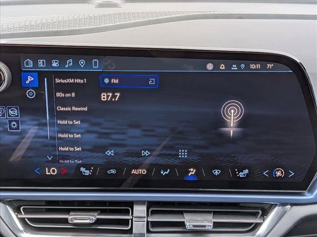 New 2026 Chevrolet Equinox EV LT FWD image 11
