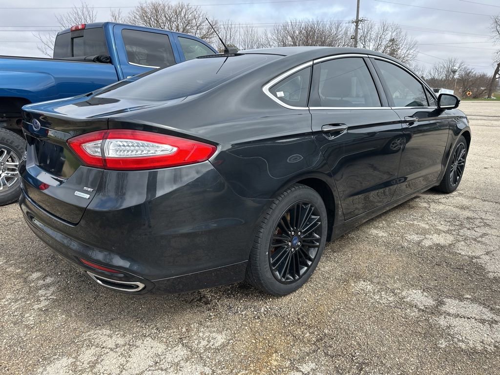 Used 2015 Ford Fusion SE w/ Equipment Group 202A image 9