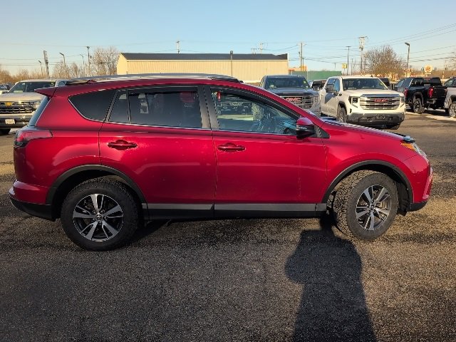 Used 2016 Toyota RAV4 XLE image 8