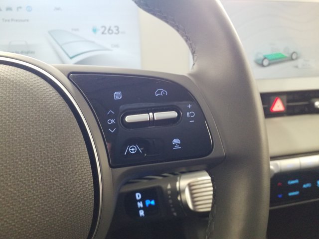 Certified 2024 Hyundai Ioniq 5 SEL RWD image 5