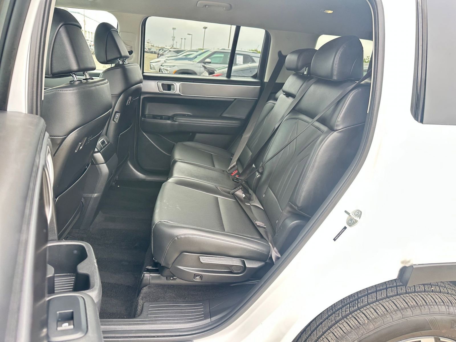 Used 2025 Hyundai Santa Fe SEL image 39