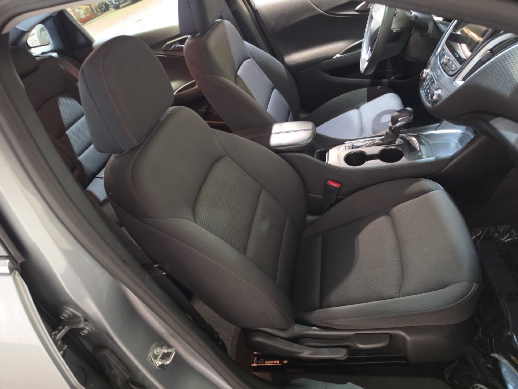 Used 2023 Chevrolet Malibu LT FWD image 24