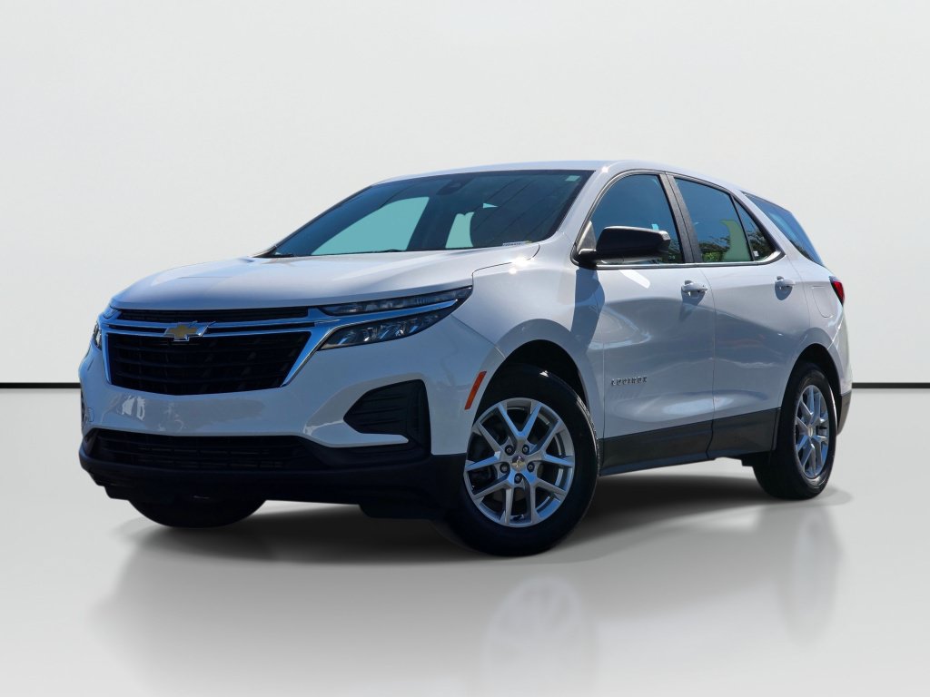Used 2024 Chevrolet Equinox LS FWD image 1