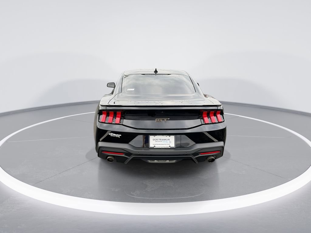 Used 2024 Ford Mustang GT Premium image 7