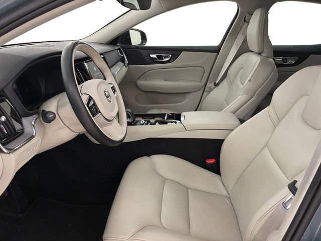 Used 2023 Volvo S60 T8 Plus image 12