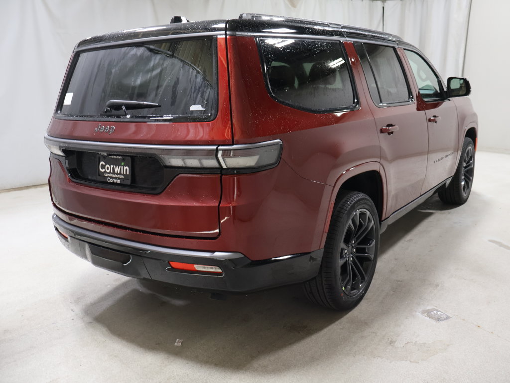 New 2026 Jeep Grand Wagoneer Summit AWD/4WD image 4