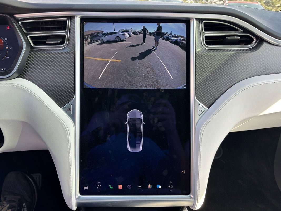Used 2017 Tesla Model X 75D image 27