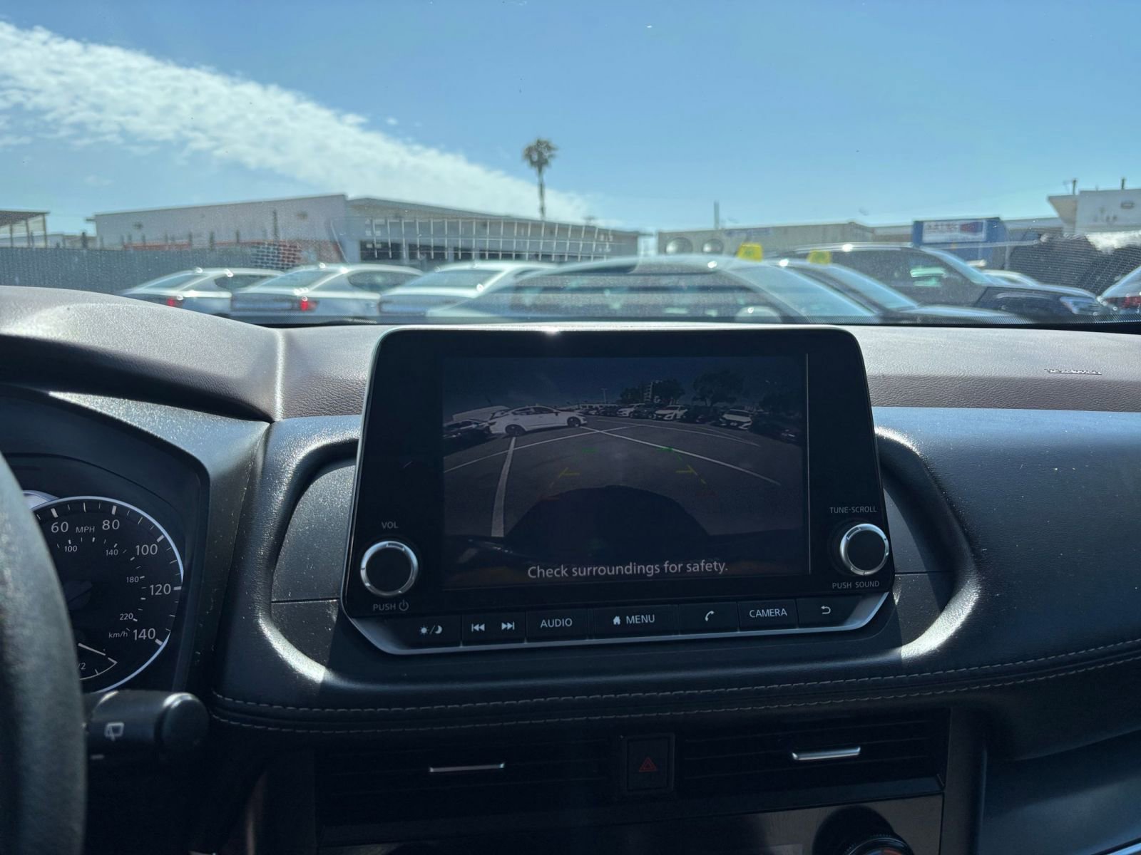 Used 2023 Nissan Rogue SV FWD image 24