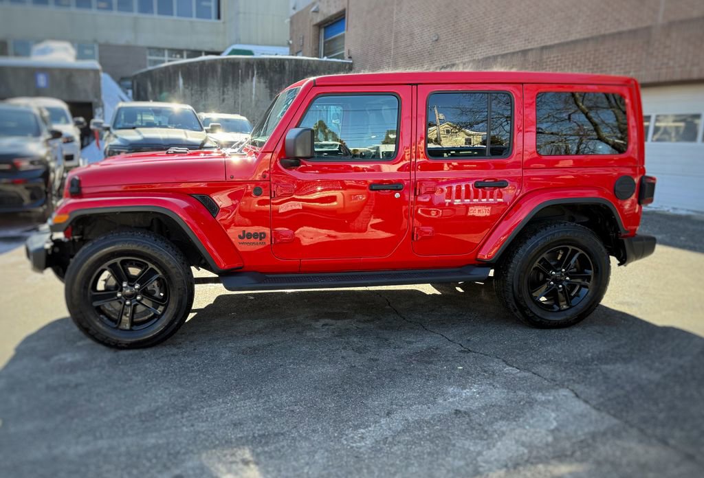 Used 2020 Jeep Wrangler Unlimited Sahara image 14