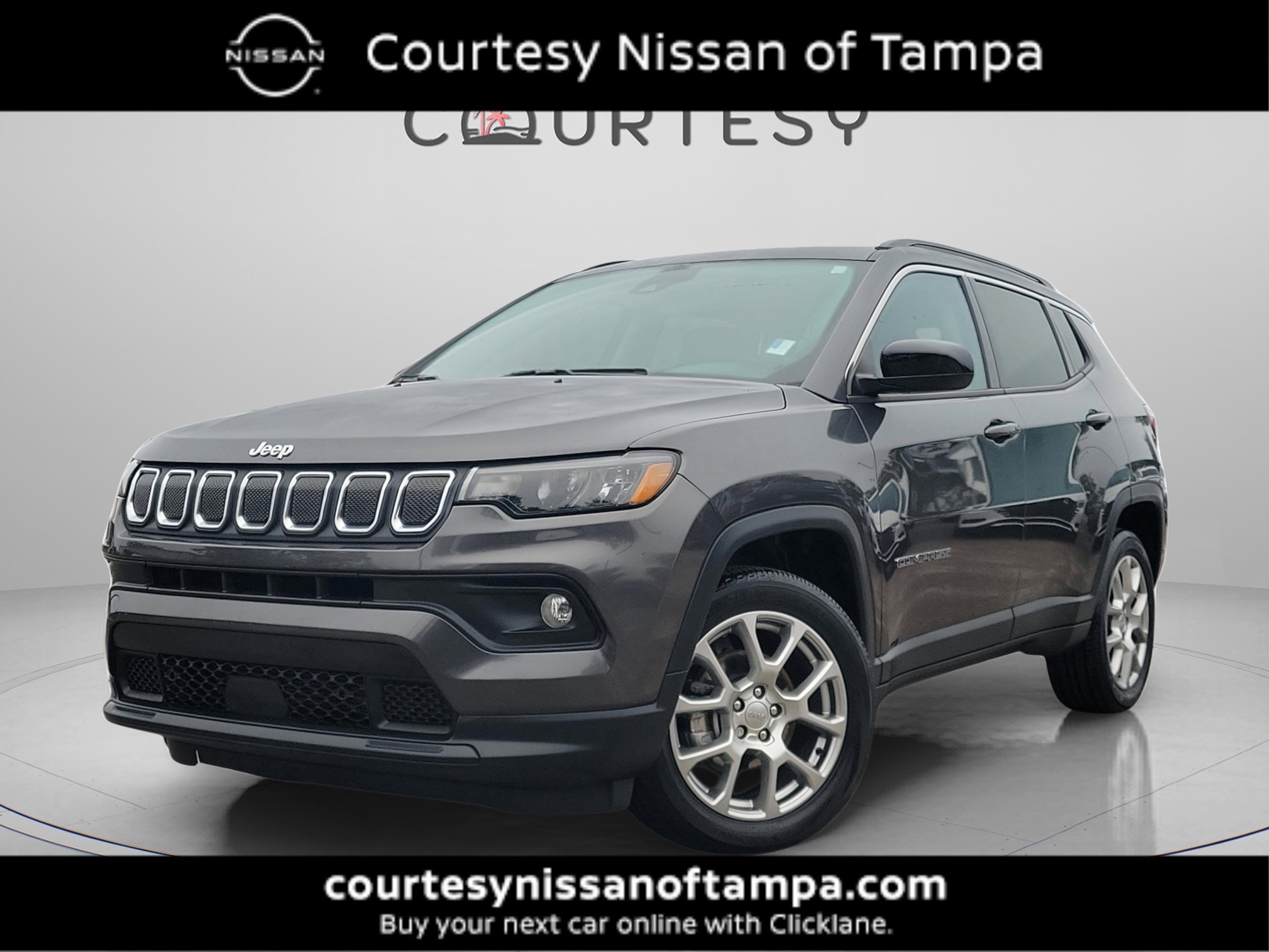 Used 2022 Jeep Compass Latitude w/ Sun and Sound Group image 1