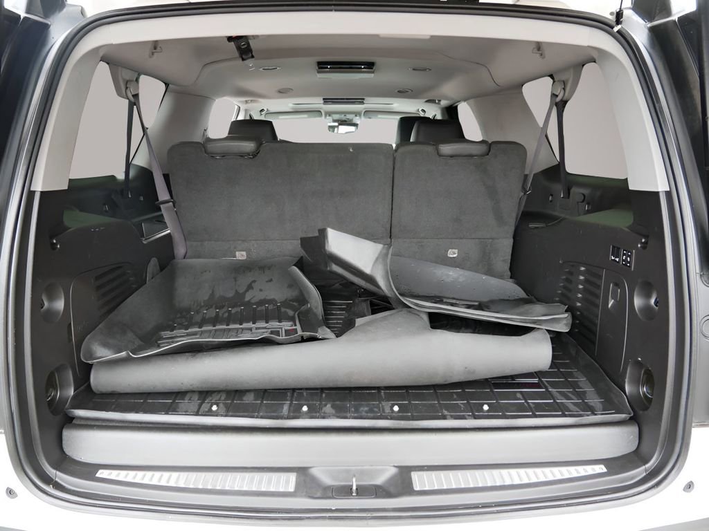 Used 2015 Cadillac Escalade ESV Luxury AWD/4WD image 12