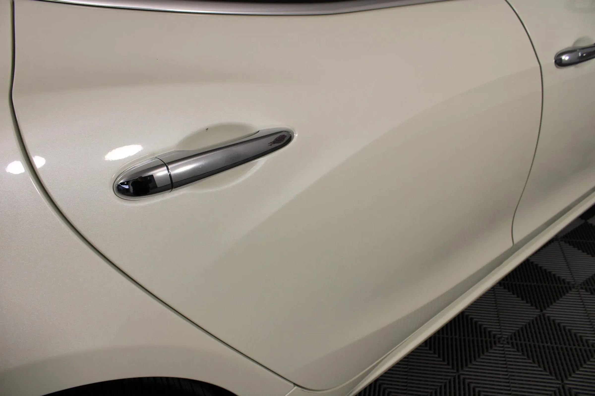 Used 2019 Maserati Ghibli S GranLusso image 33