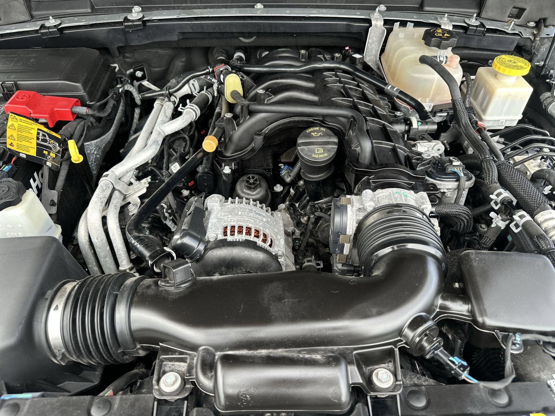 Used 2022 Jeep Gladiator Sport AWD/4WD image 17
