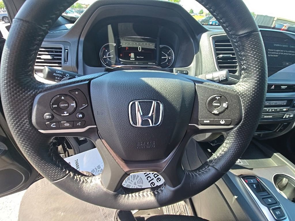 Certified 2024 Honda Passport EX-L image 17