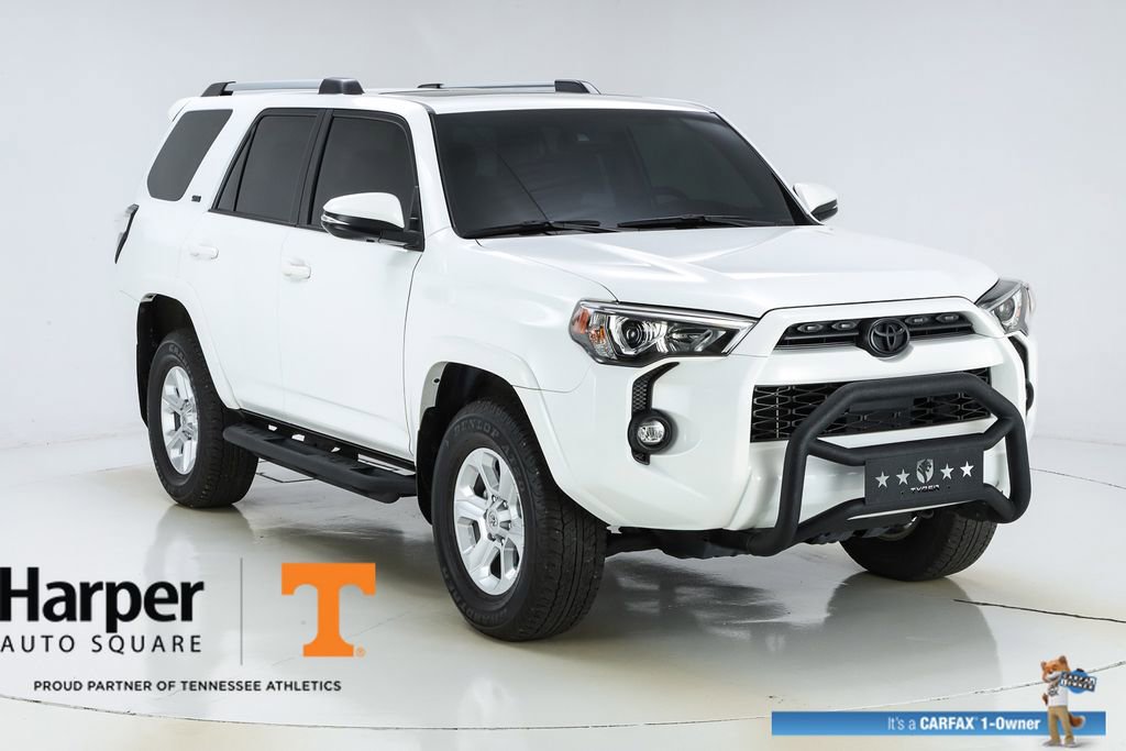 Used 2024 Toyota 4Runner SR5 Premium w/ Moonroof Package AWD/4WD image 53