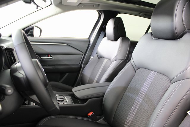 New 2025 MAZDA CX-50 AWD 2.5 S w/ Weather Package image 13