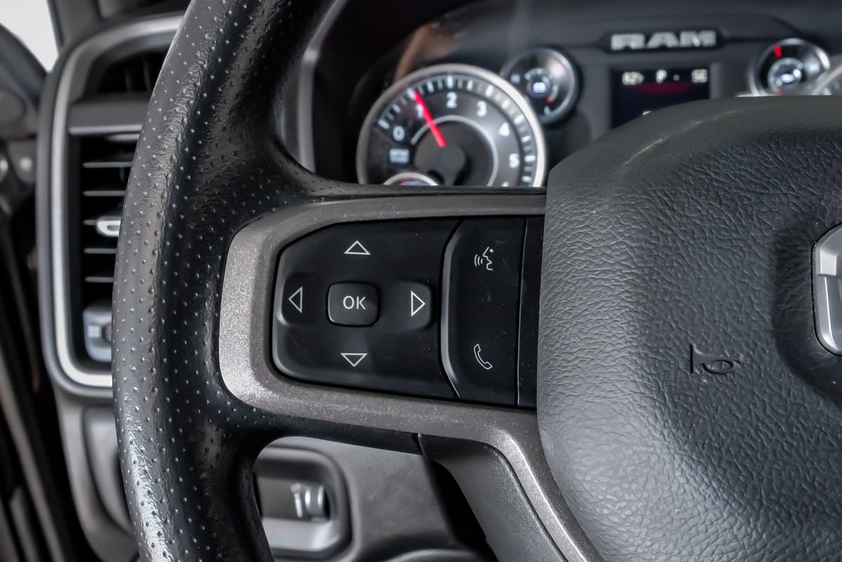Used 2024 RAM 2500 Tradesman w/ Chrome Appearance Group AWD/4WD image 16