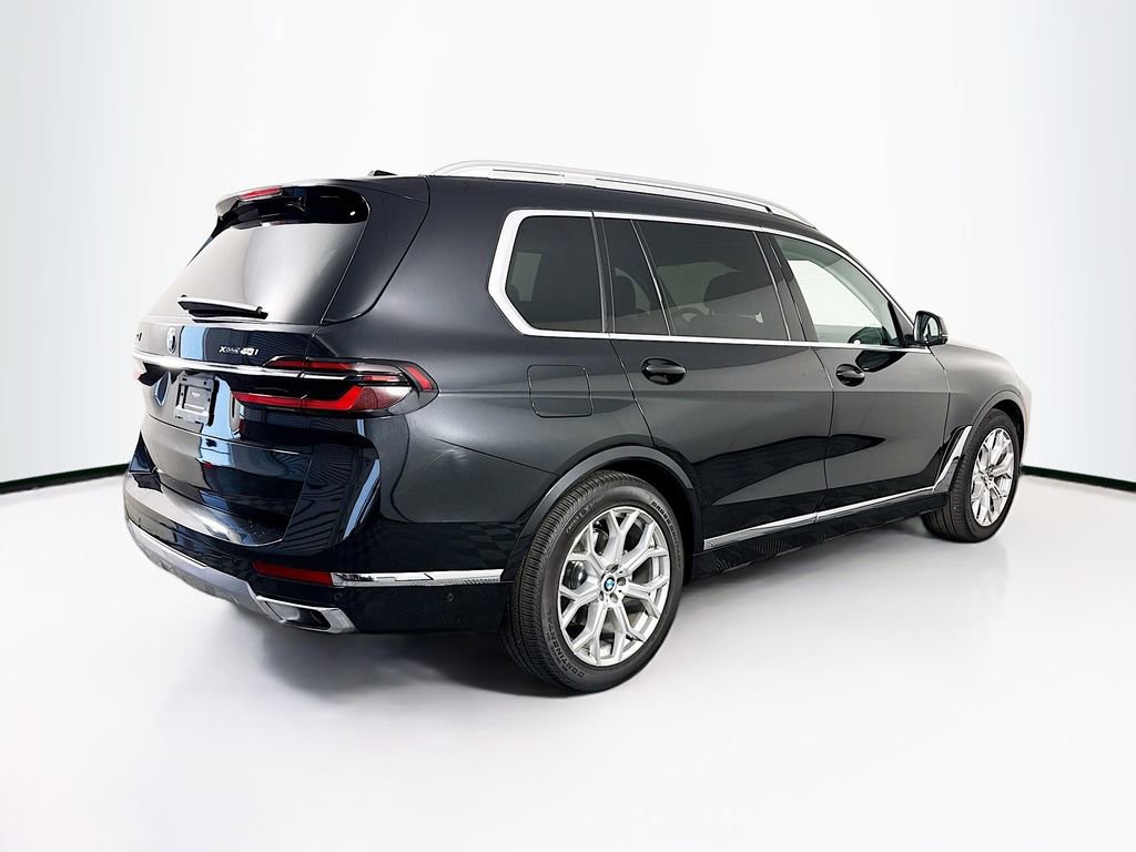 Used 2023 BMW X7 xDrive40i AWD/4WD image 5