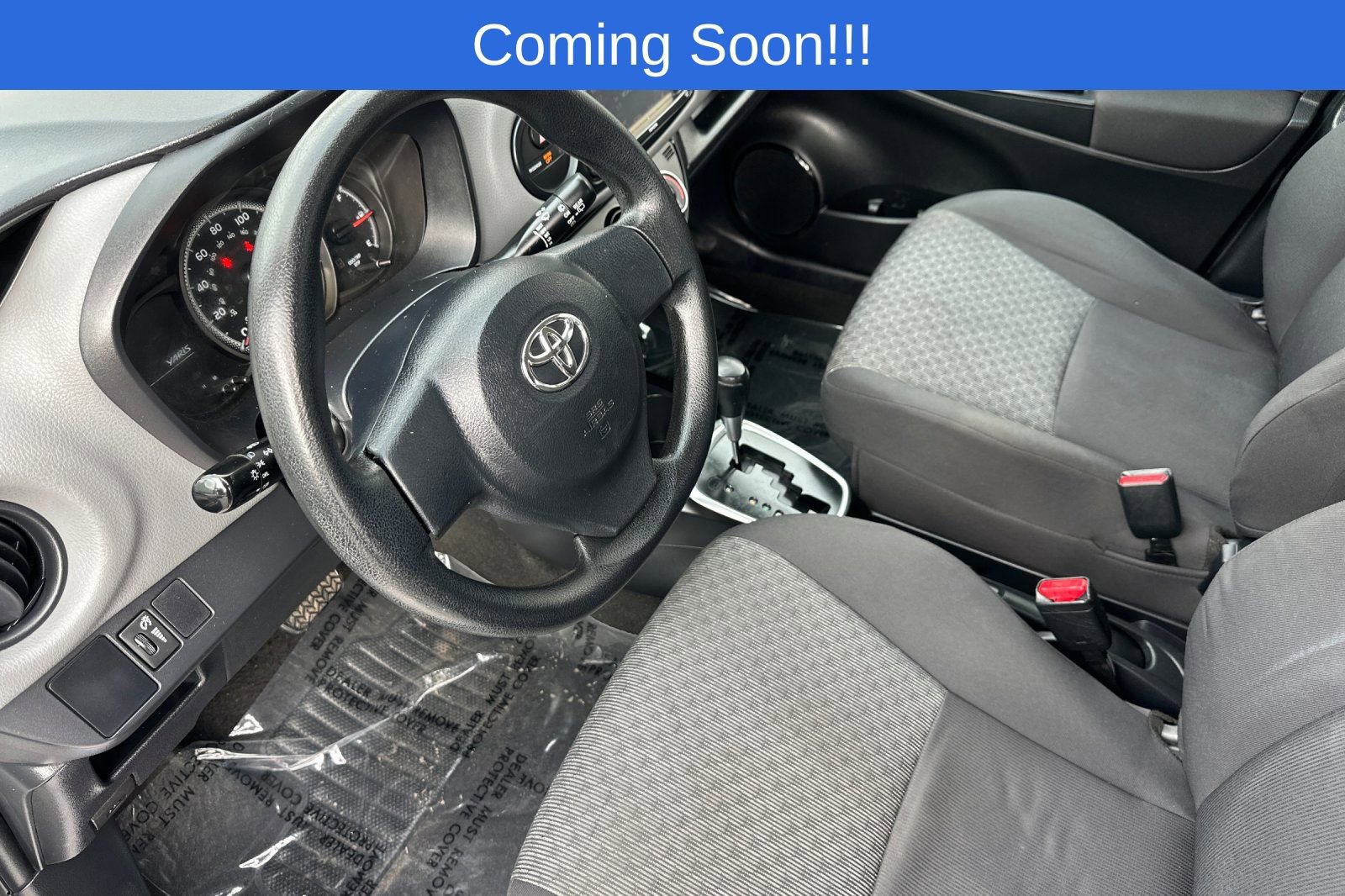 Used 2015 Toyota Yaris L FWD image 10