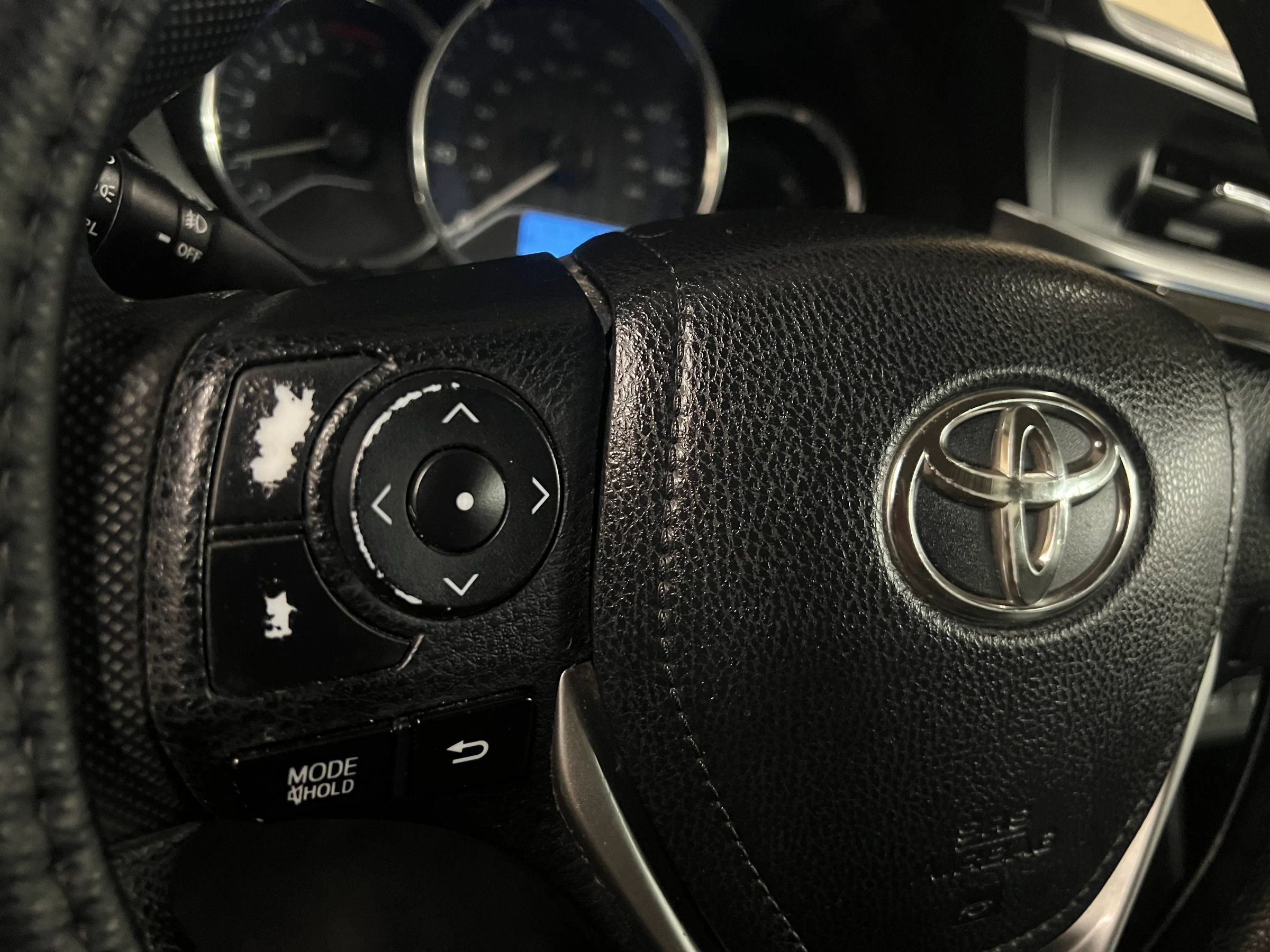 Used 2016 Toyota Corolla LE image 17