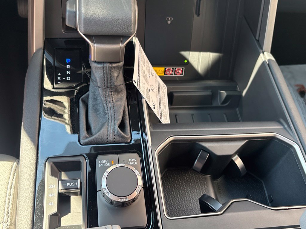 New 2026 Toyota Tundra Limited AWD/4WD image 15