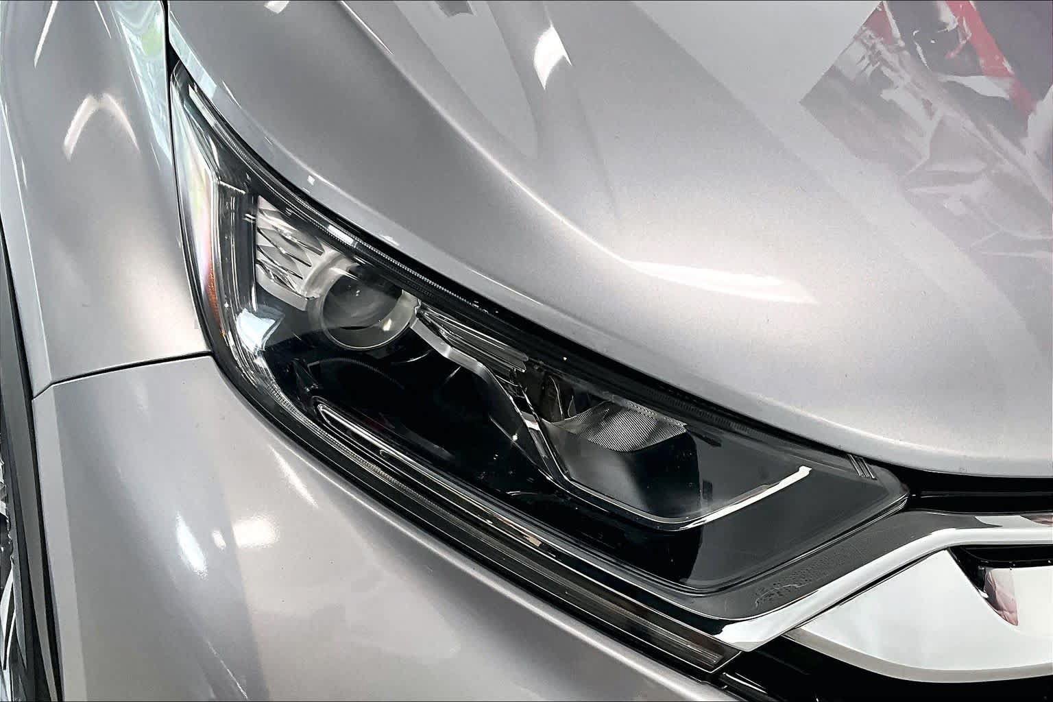 Used 2017 Honda CR-V LX image 29