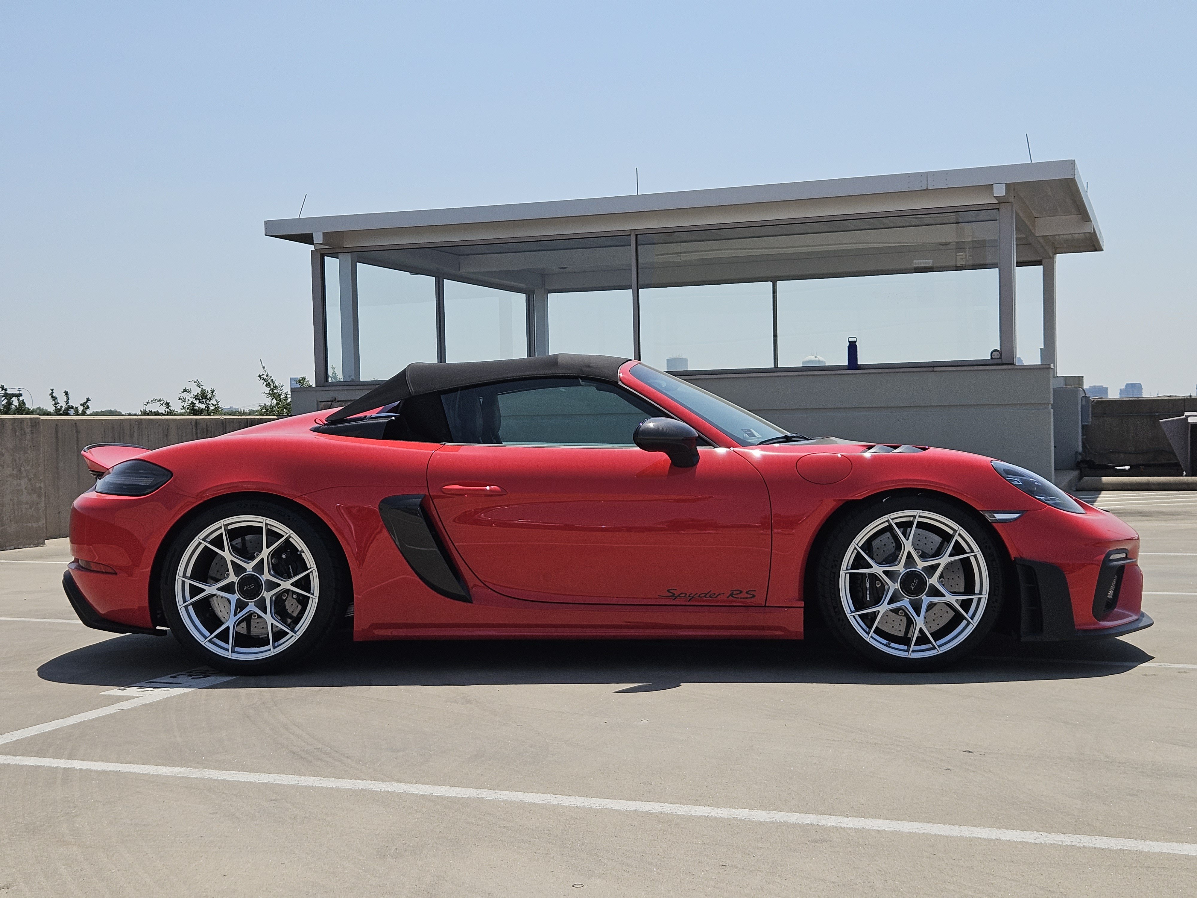 Certified 2025 Porsche 718 Boxster Spyder RS RWD image 9