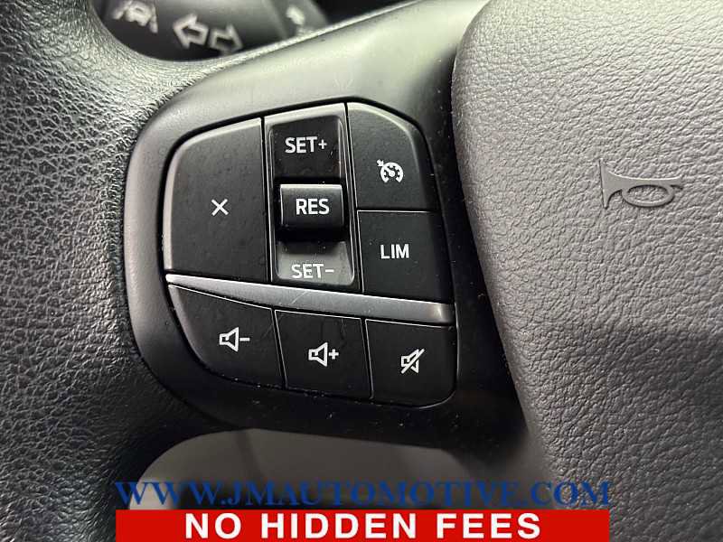 Used 2023 Ford Transit 350 XLT image 34