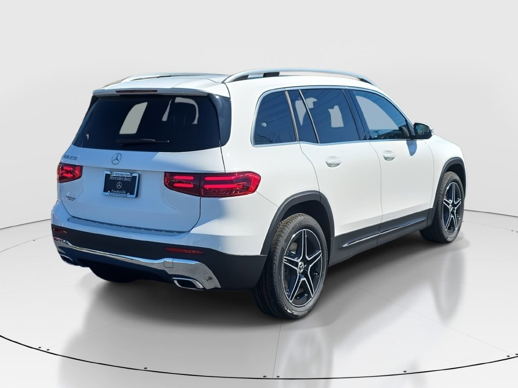 New 2026 Mercedes-Benz GLB 250 image 5