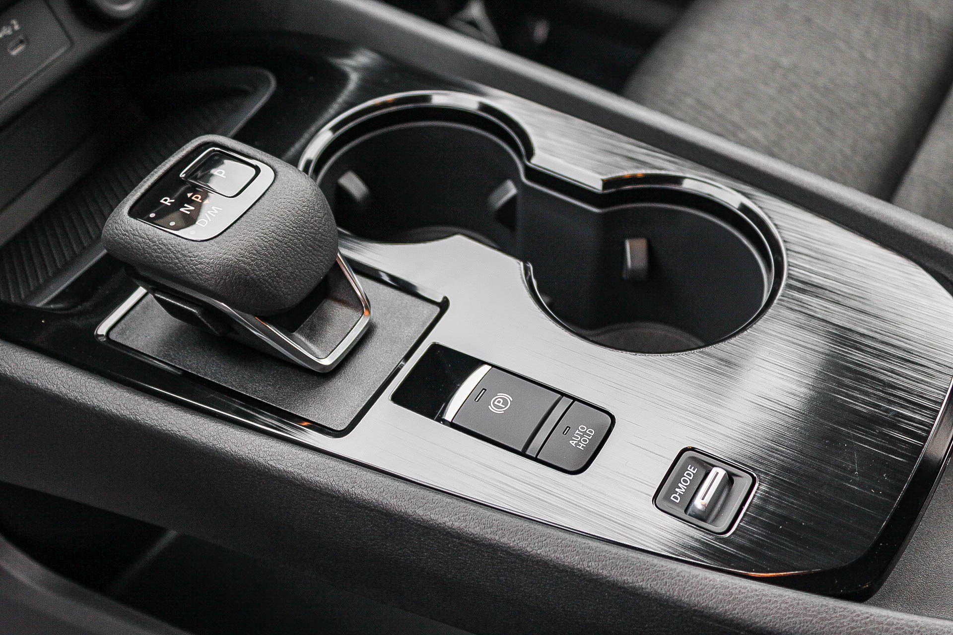 Used 2025 Nissan Rogue SV image 20