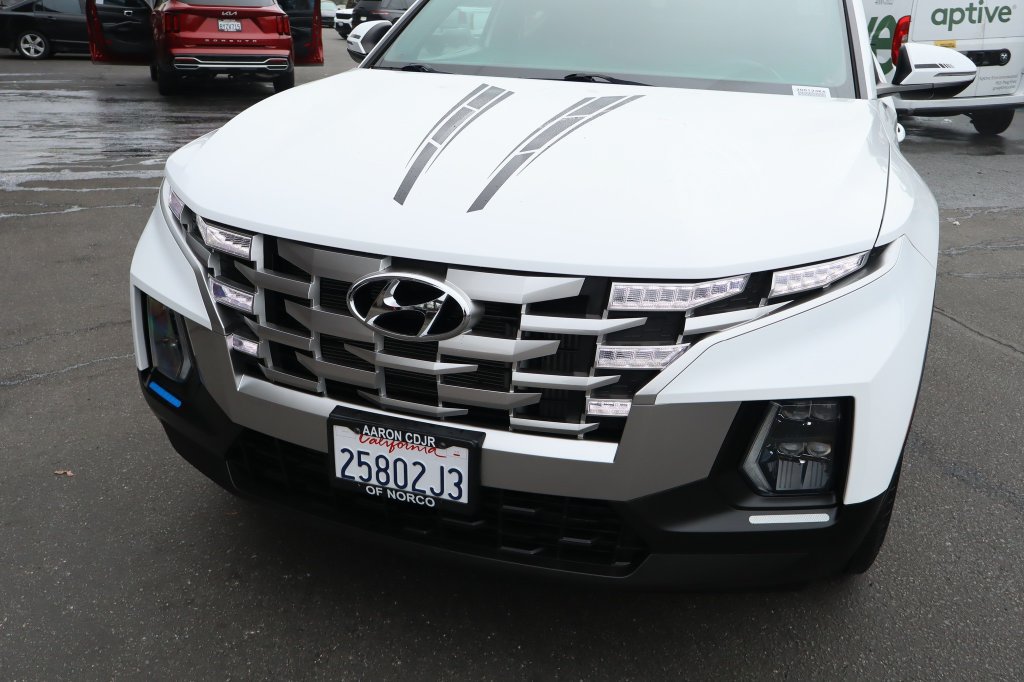 Used 2022 Hyundai Santa Cruz SEL Premium AWD/4WD image 9